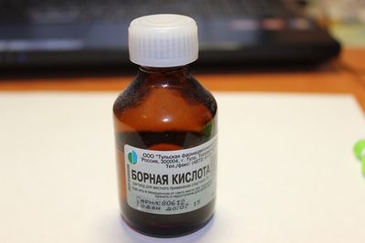 Лечение грибка ногтей на ногах борной кислотой