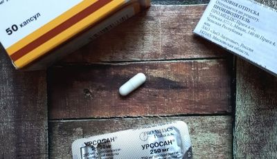 Урсосан даже может растворять желчные камни.